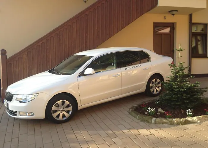 Cerna Louze 4* Branžež